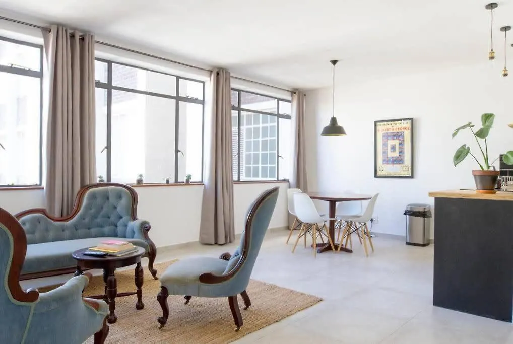 Apartment Open Plan Studio Fast Wi-Fi Restaurants & Bars Cape Town